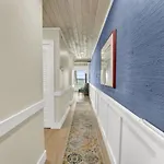 Queens Cottage Pcb Beach-Front Condo With Regal Gulf Views