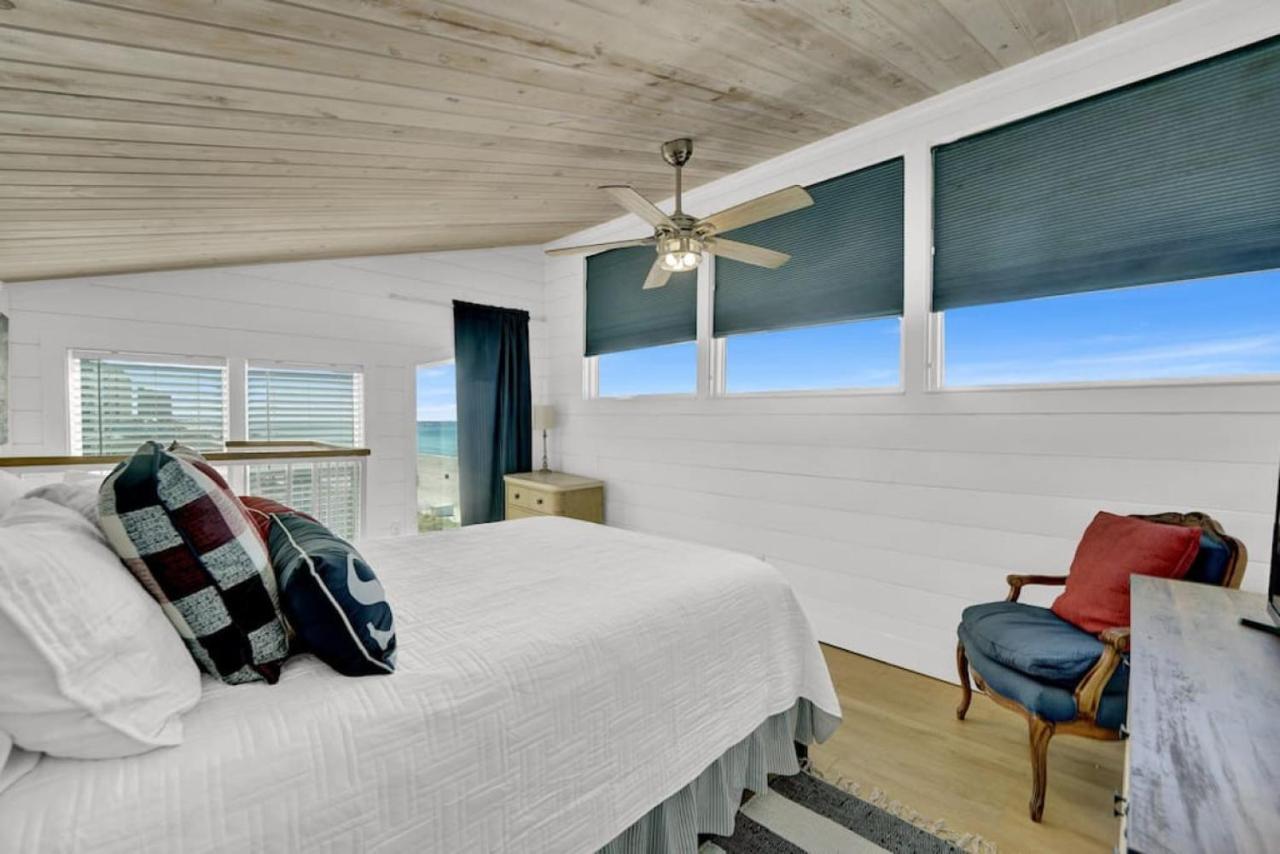 Queens Pcb Beach-front With Regal Gulf Views Holiday home *