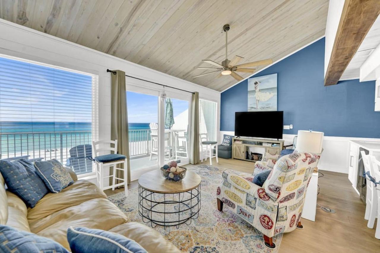 Holiday home Queens Pcb Beach-front With Regal Gulf Views *